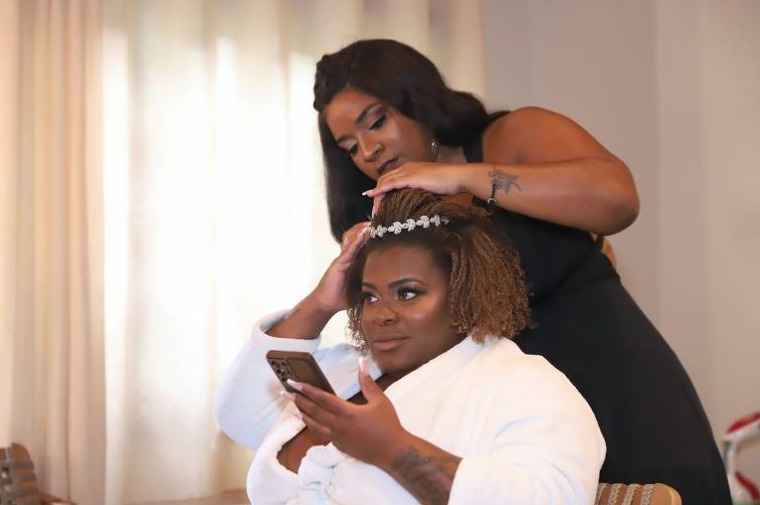 Casamento da cantora foi no Rio; ela conheceu Lucas Souza há cinco meses. Fotos do casamento de Jojo Todynho com oficial do Exército