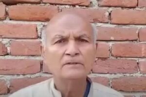 Brahmadeo Mandal foi preso quando tentava ser vacinado pela 12ª vez. Idoso é preso na Índia após tomar 11 doses de vacina contra Covid-19