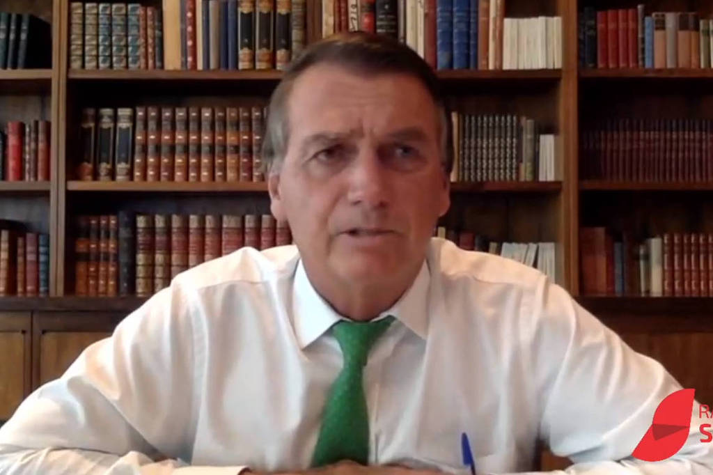 Bolsonaro diz que vai dar “solução parcial” para permitir que MEIs renegociem dívidas