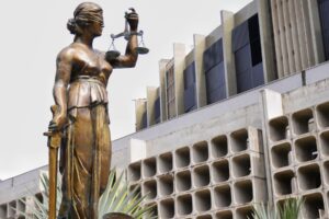 Homem que matou por causa de celular é condenado a 18 anos em Aparecida de Goiânia