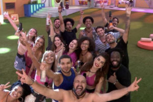 Discurso de Tadeu repercute e confinados se questionam se "floparam" BBB