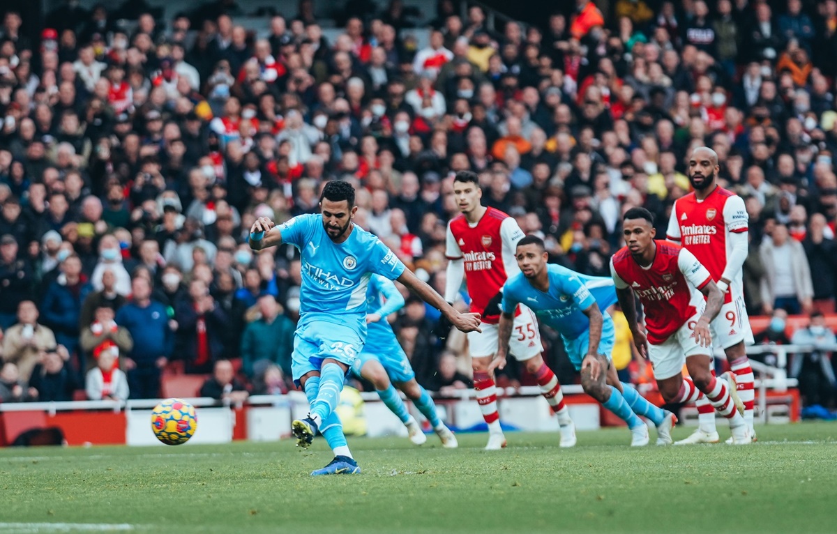Jogo entre Manchester City e Arsenal