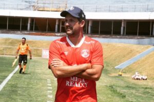 Lucas Oliveira durante passagem na Anapolina