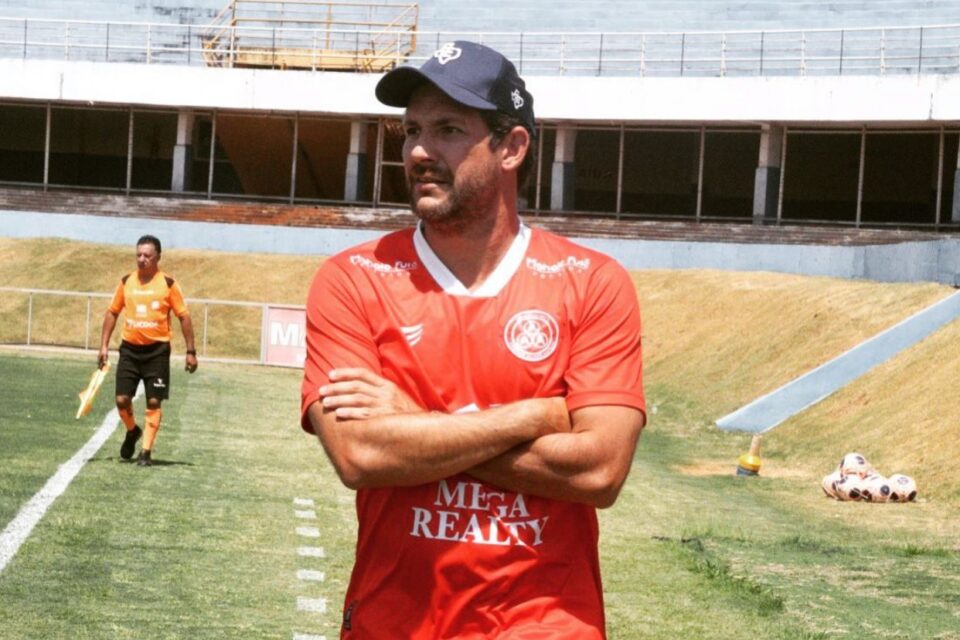 Lucas Oliveira durante passagem na Anapolina