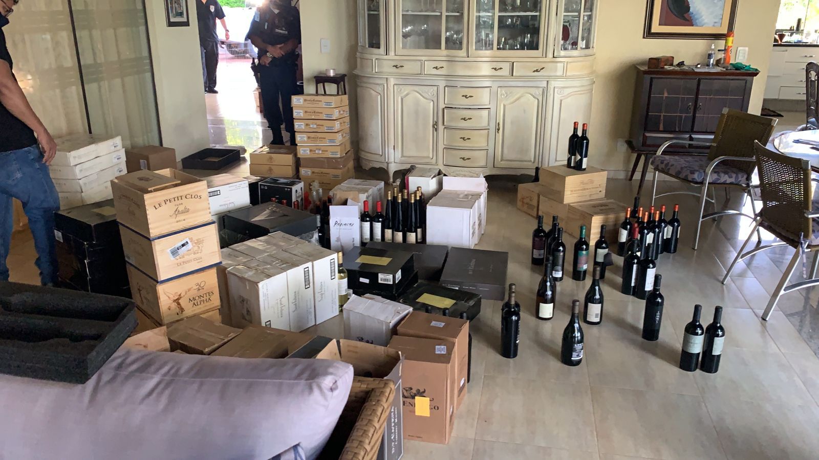 Todo o material apreendido será encaminhado à PF em Jales, em São Paulo