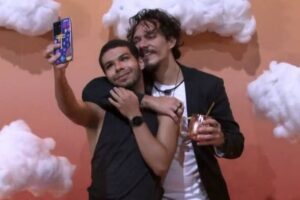 Cearense cantou no programa Mais Você desta quarta (16). Eliminado do BBB 22, Vyni fala sobre relação com o amigo Eliezer