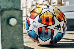 Bola da Liga dos Campeões 21/22