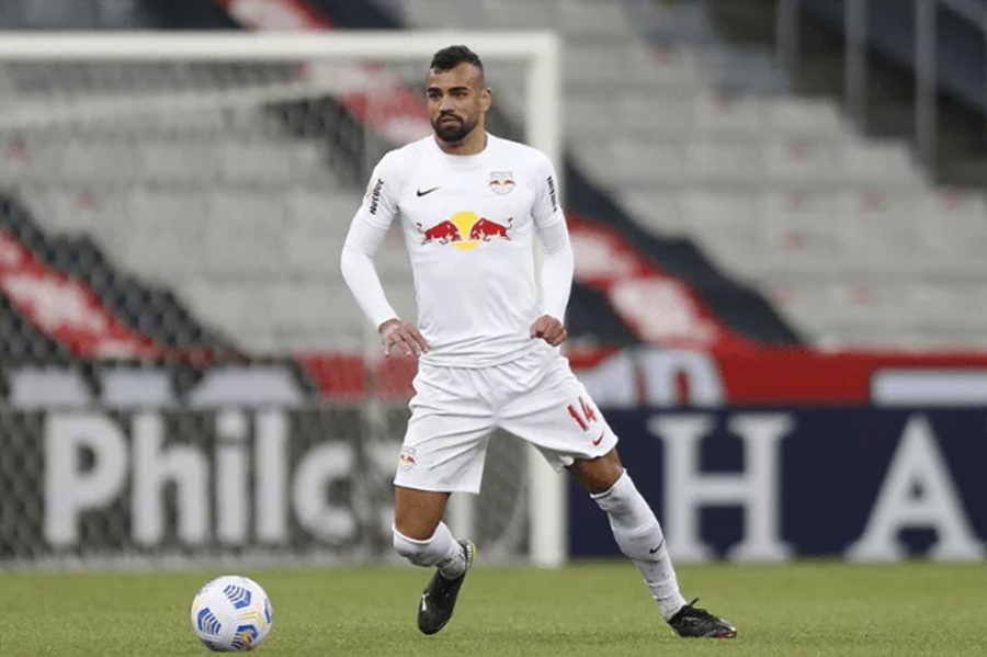 Fabrício Bruno em ação pelo Red Bull Bragantino