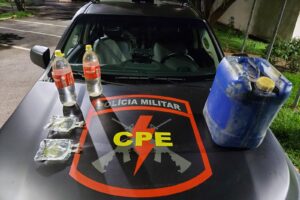 Droga é resultante da mistura de diversas substâncias como éter, clorofórmio, cloreto de etila e essência perfumada (Foto: Divulgação/CPE)