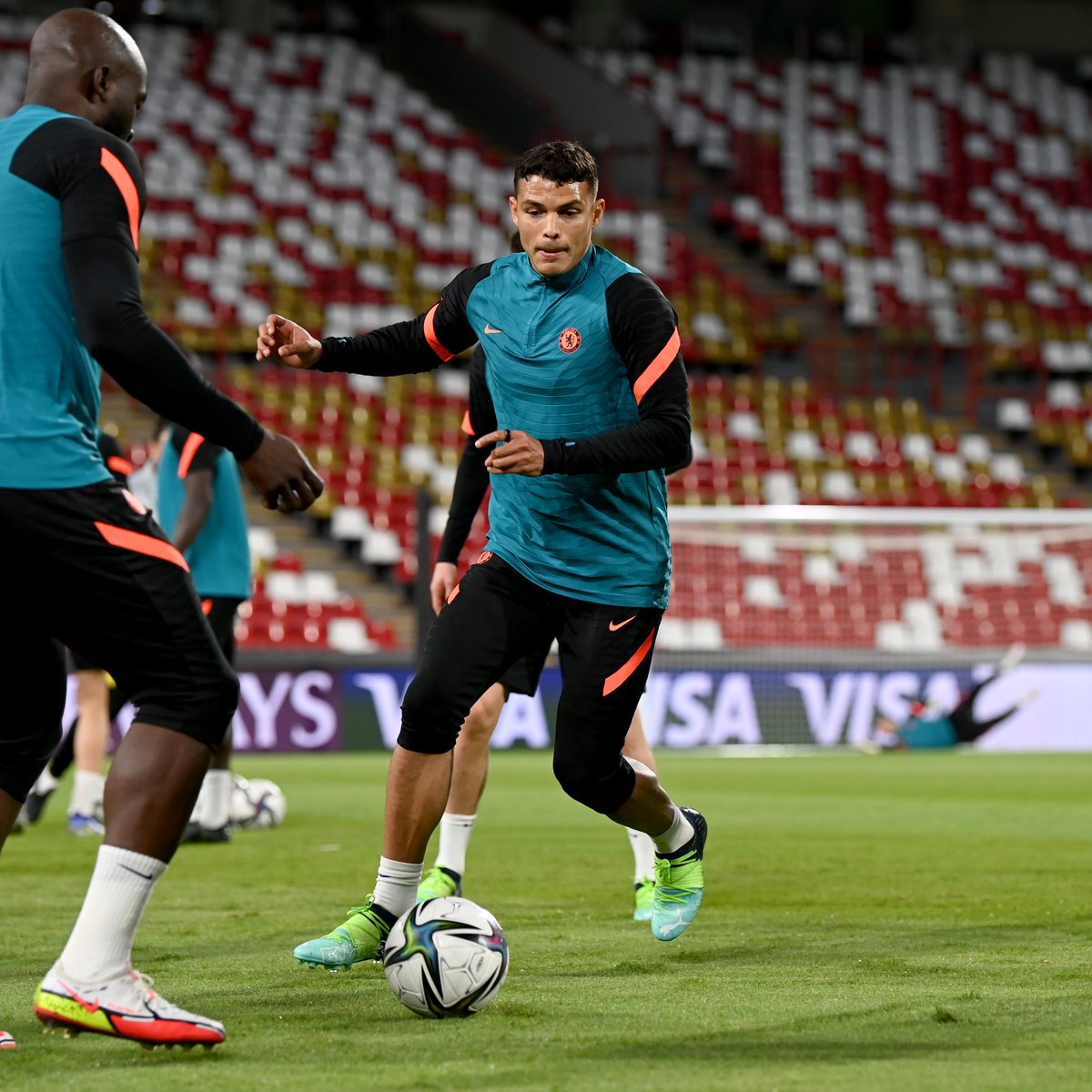 Thiago Silva treinando no Chelsea