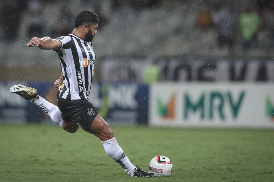 Hulk em jogo pelo Atlético-MG