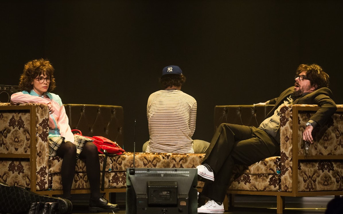 Peça com Débora Falabella em Goiânia: espetáculo Love Love Love em Goiânia nos dias 19 e 20/2