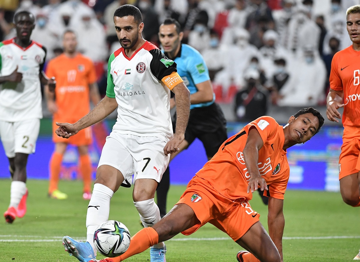 Jogo entre Al Jazira e Pirae, no Mundial de Clubes