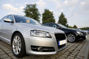 Goiás: comércio de veículos, motocicletas, partes e peças cresce 35,2% em 2021