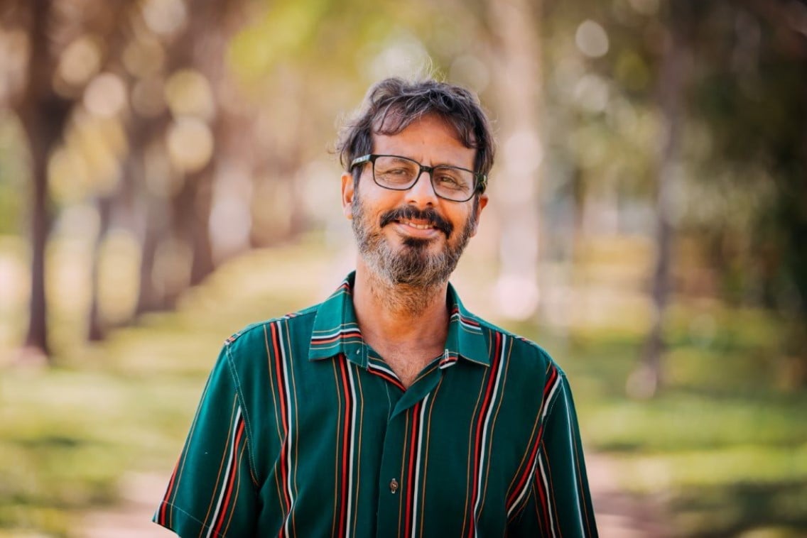 José Rezende Jr lança livro na capital neste sábado (19)