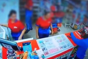 Câmeras de segurança registraram toda a ação. (Foto: Reprodução)