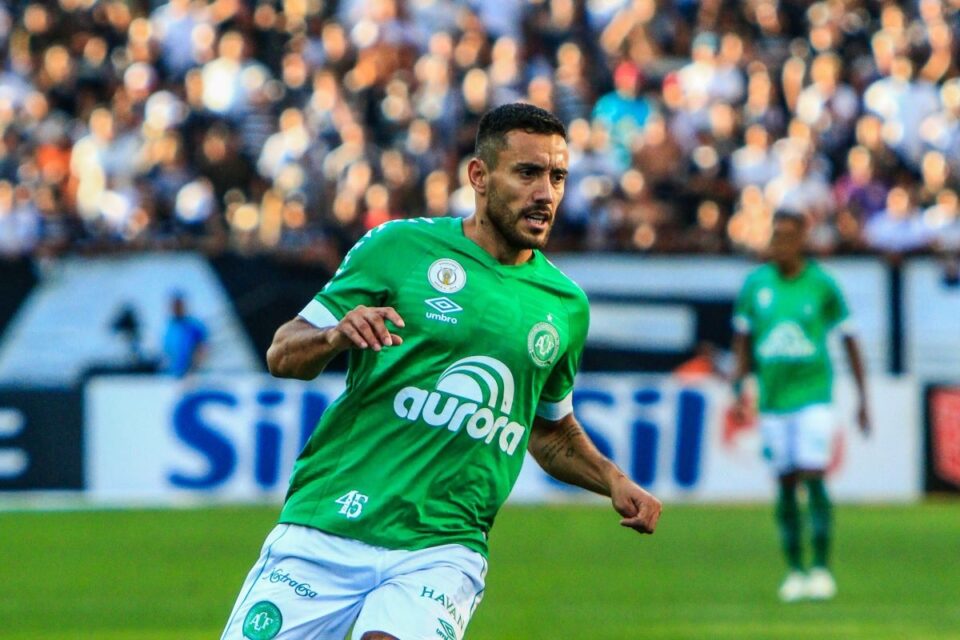Alan Ruschel em passagem pela Chapecoense