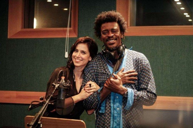 Seu Jorge e Mel Lisboa retornam às viagens no tempo no novo 'Paciente 63'