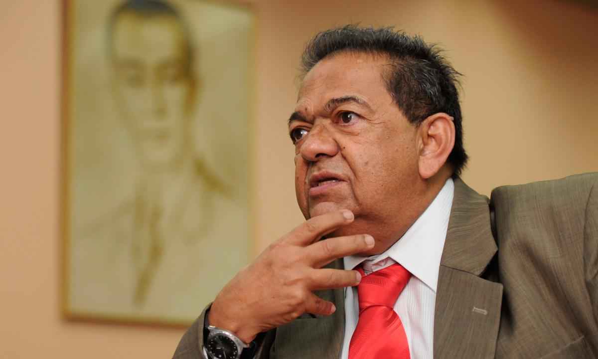 Morre de Covid o ex-deputado Tilden Santiago, um dos fundadores do PT