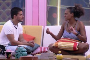 Arthur Jessilane Brother está indignado com Lina, Tiago Abravanel e Natália. BBB 22: 'Vai entender quando a água bater na bunda', diz Arthur sobre Jessi