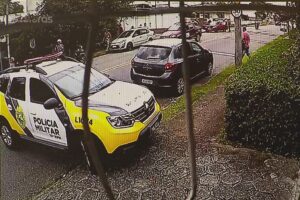 Avô persegue, atropela e entrega suspeito de matar neto para a polícia, em Curitiba