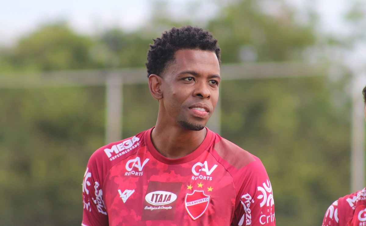 Moacir retorna ao time do Vila Nova para jogo da Copa do Brasil