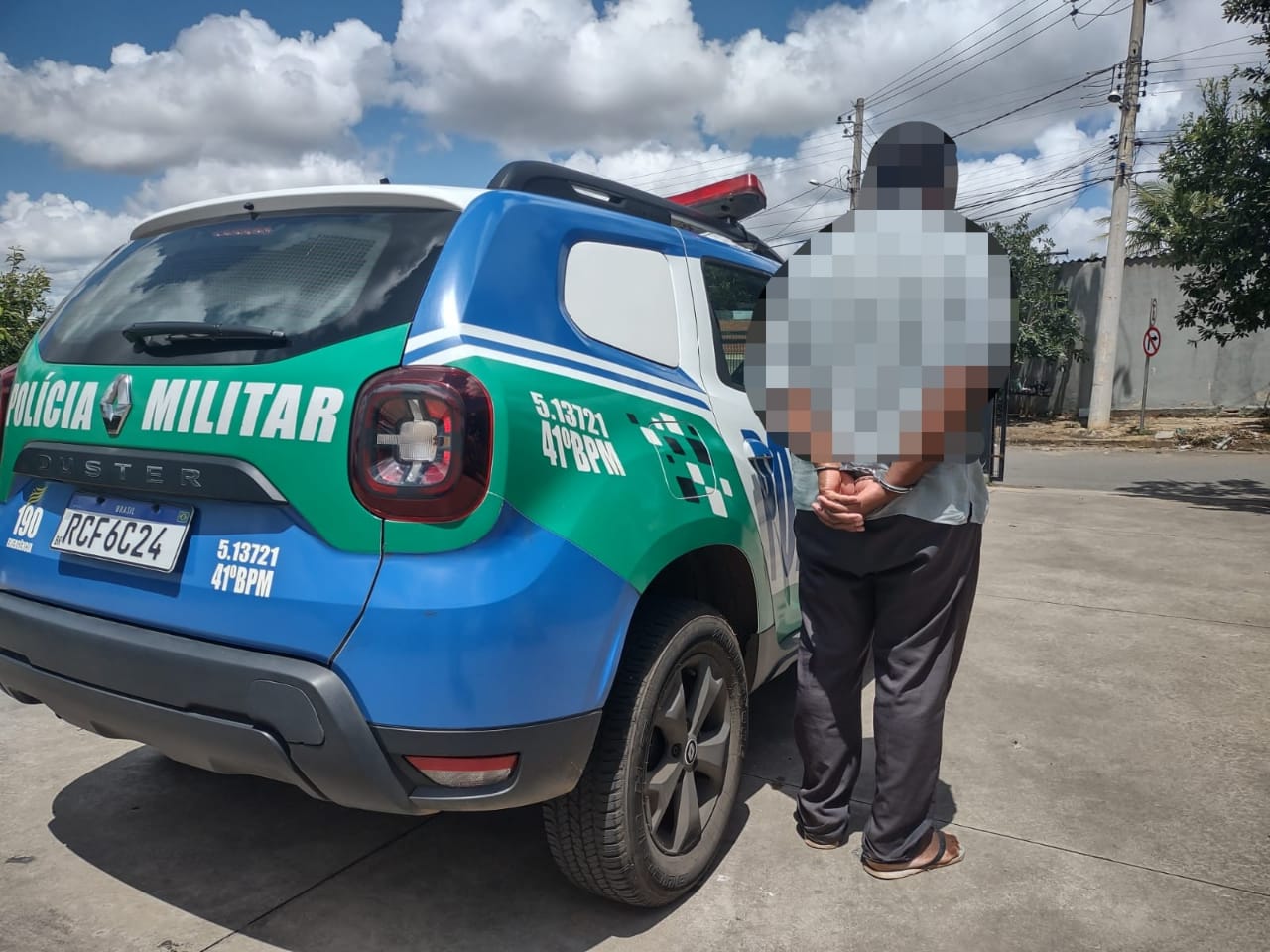 Um homem de 48 anos, condenado por abusar sexualmente de uma criança de seis anos, foi preso em Aparecida de Goiânia. (Foto: divulgação/PM)