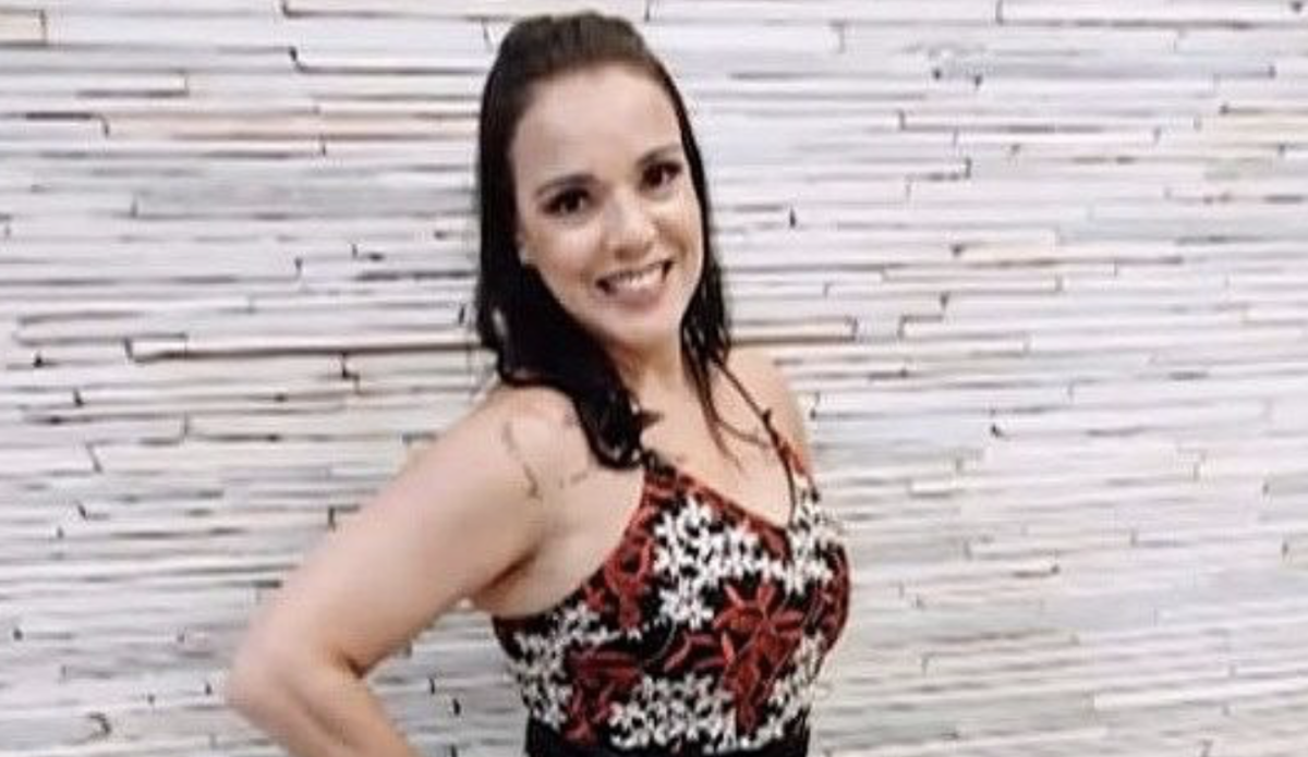 Edmara Silva de Abreu chá em cápsulas anvisa "Desconfie promessas milagrosas", pontou agência. Após morte, Anvisa faz alerta sobre 'chá em cápsulas' para perder peso Edmara Silva de Abreu