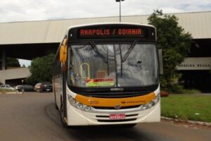 Ônibus é de responsabilidade da empresa Viação Araguarina, que administra a linha Anápolis-Goiânia