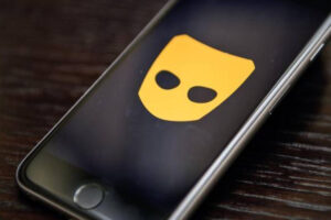 Grindr, aplicativo de relacionamento gay, desaparece de lojas na China