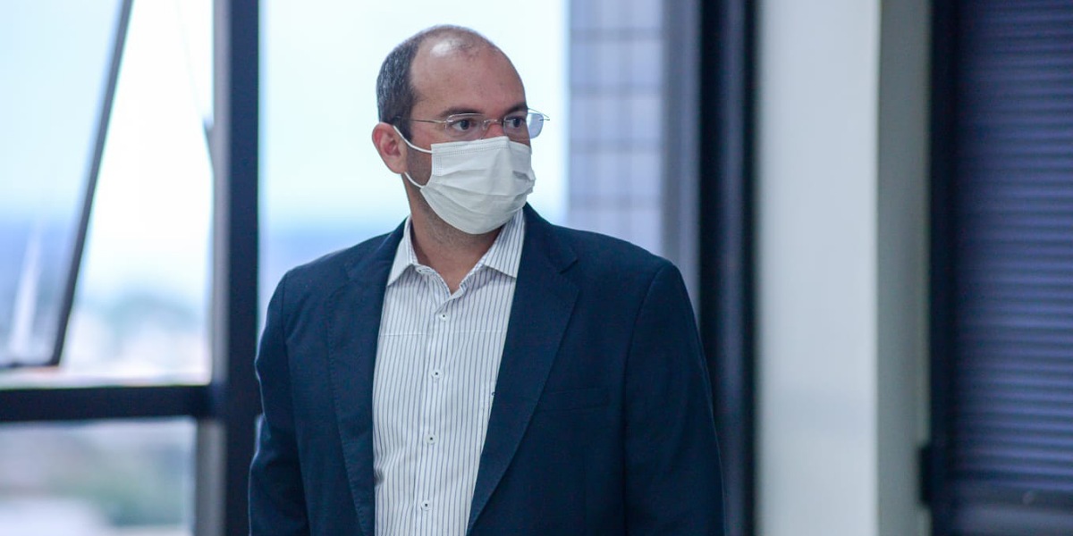 Arthur Bernandes deve deixar Secretaria de Governo da prefeitura de Goiânia