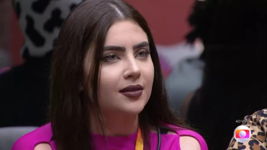 Influencer foi eliminada após paredão com Arthur Aguiar. BBB 22: Saiba como Jade Picon ganhou independência financeira aos 13 anos
