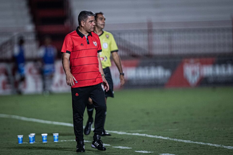 Marcelo Cabo durante partida contra o Goiatuba