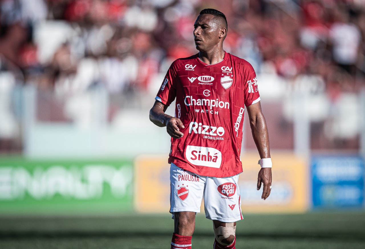 Pedro Bambu, durante a partida contra o Crac