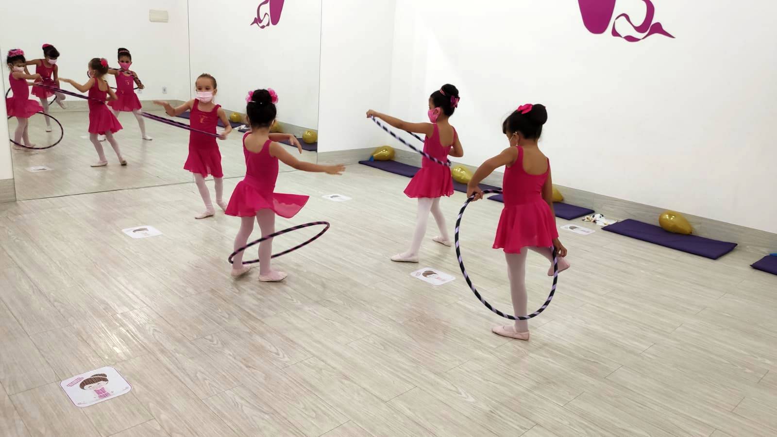 Aula gratuita de balé em Goiânia: SD Ballet promove aulas para as crianças nesta quinta-feira