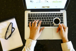 Censo: matrículas em cursos superiores de EAD superam presenciais