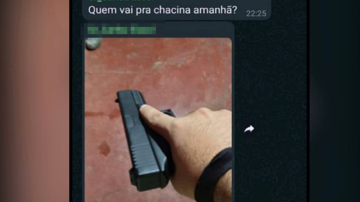 Adolescente é apreendido após enviar foto de arma em grupo da escola e prometer chacina (Foto: Divulgação – PM)