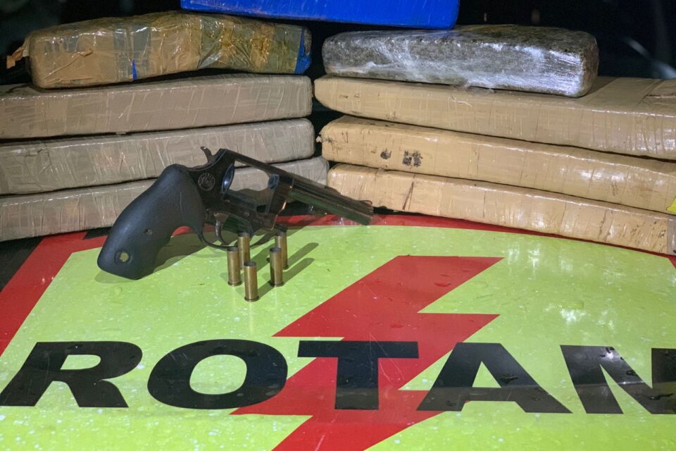 Três suspeitos de roubo e tráfico morrem em confrontos com a PM
