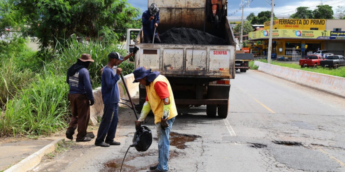 Vereadores criticam situação do asfalto em Aparecida de Goiânia