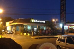 Loja é instalada na Avenida Brasil, região do setor Andracel Center (Foto: Reprodução)