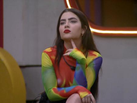 'Você só fica sentada', diz Arthur após Jade pedir festa no BBB 22