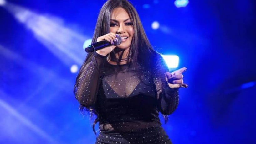 Paulinha Abelha Artista foi diagnosticada com um quadro de insuficiência renal. Paulinha, do Calcinha Preta, é transferida de hospital; cantora segue em coma