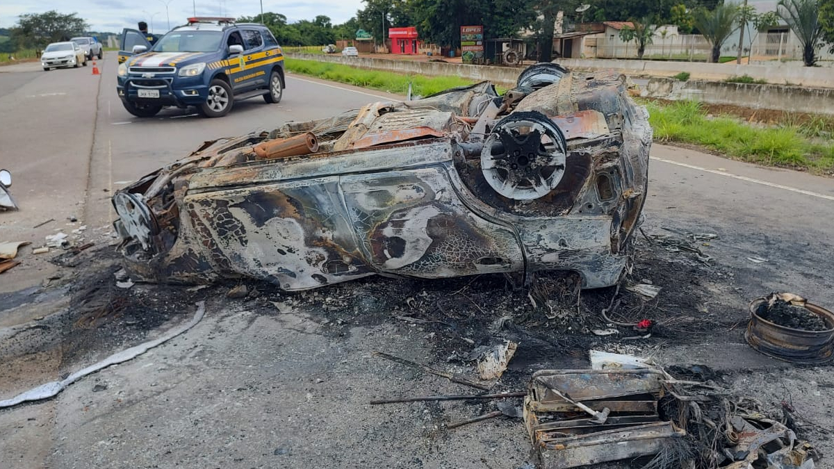 Todas as vítimas do acidente trabalhavam em uma usina de álcool da região (Foto: Divulgação - PRF)
