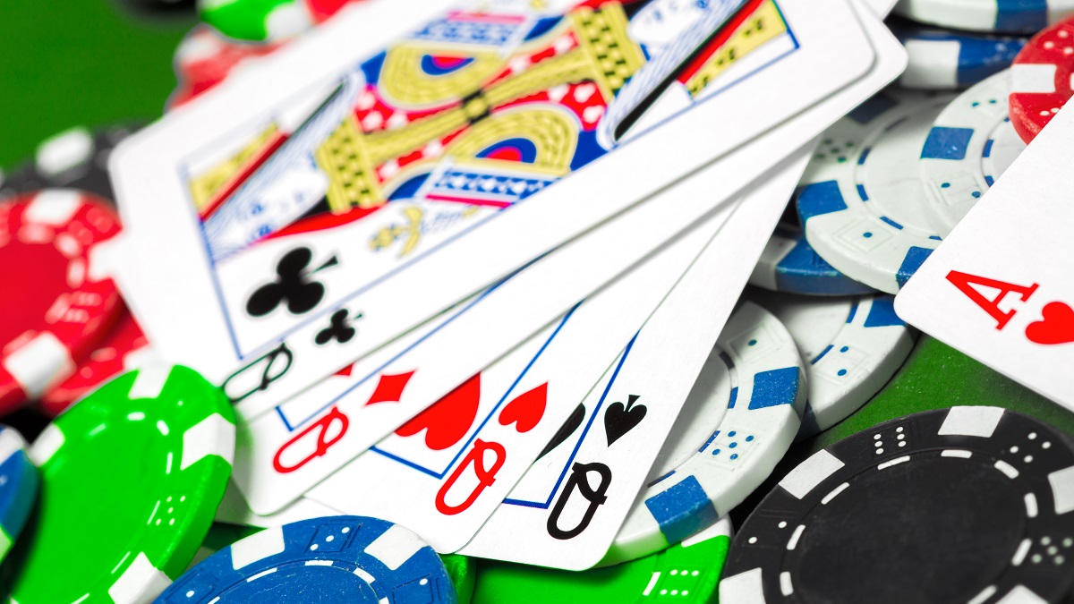 Bolsonaro diz que irá vetar PL que legaliza cassinos e jogo do bicho