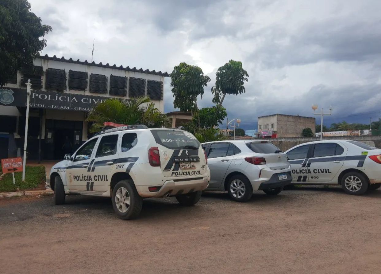 Assaltantes que ameaçaram recém-nascida com faca são presos em Novo Gama - (Foto: Divulgação/PC)