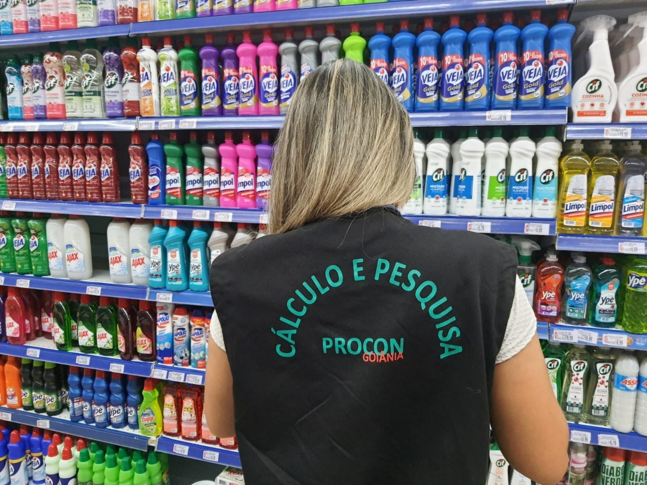 O Procon Goiânia encontrou variação de até 287% no preço de produtos de limpeza e higiene pessoal na capital. (Foto: divulgação/Procon)