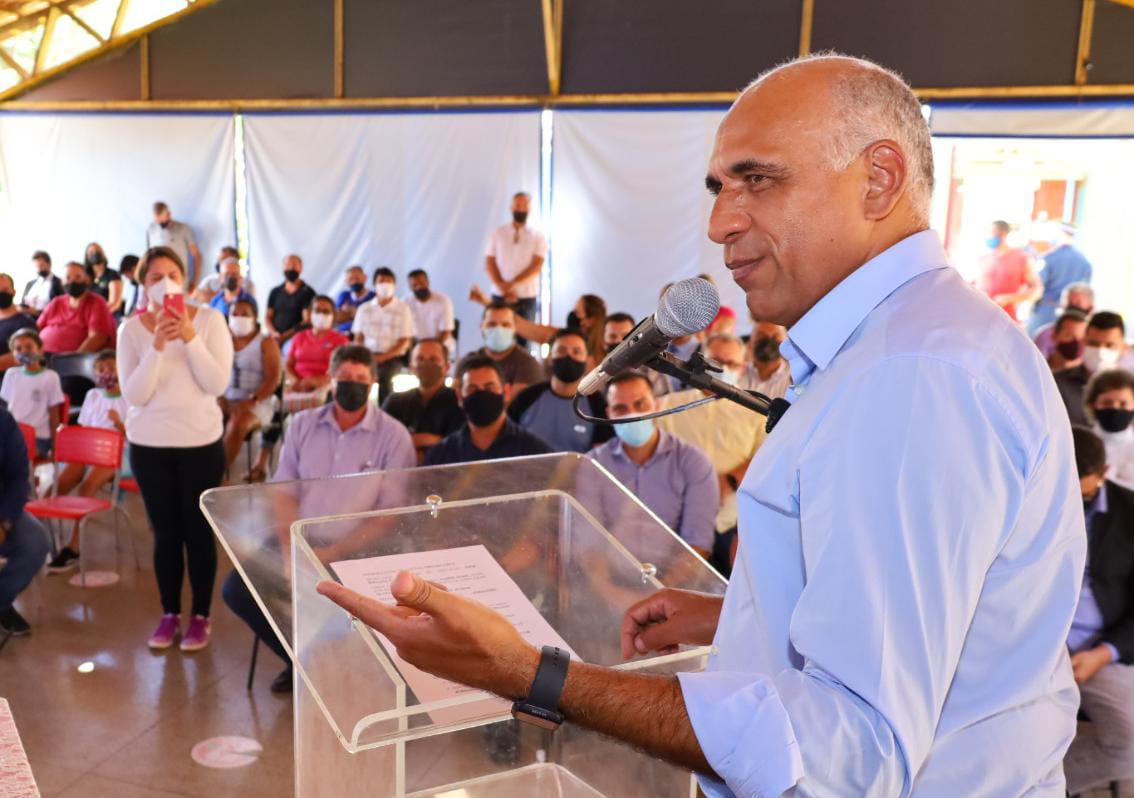 Rogério Cruz se reúne com sindicatos e anuncia plano para Educação no dia 4 (Foto: Prefeitura de Goiânia)