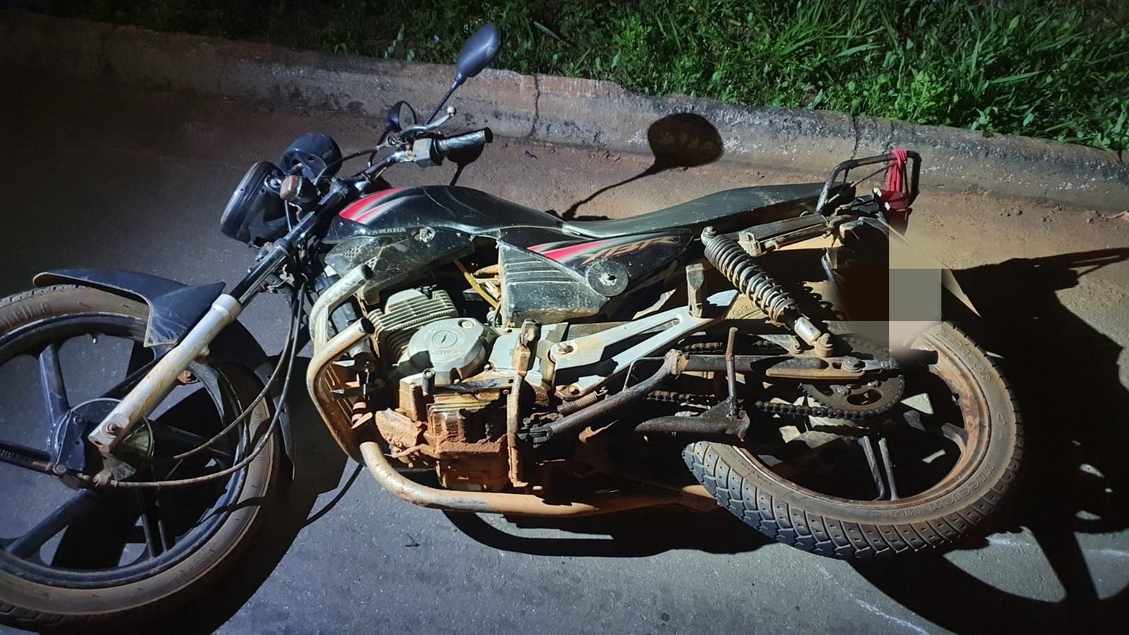 Homem morre após frear moto, cair e ser atropelado por veículo em Goiânia