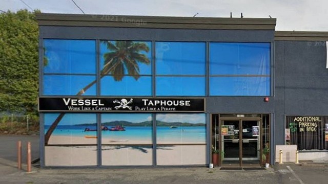 Empregados se demitem e bandas cancelam apresentações após bar promover 'shows para pegar coronavírus'