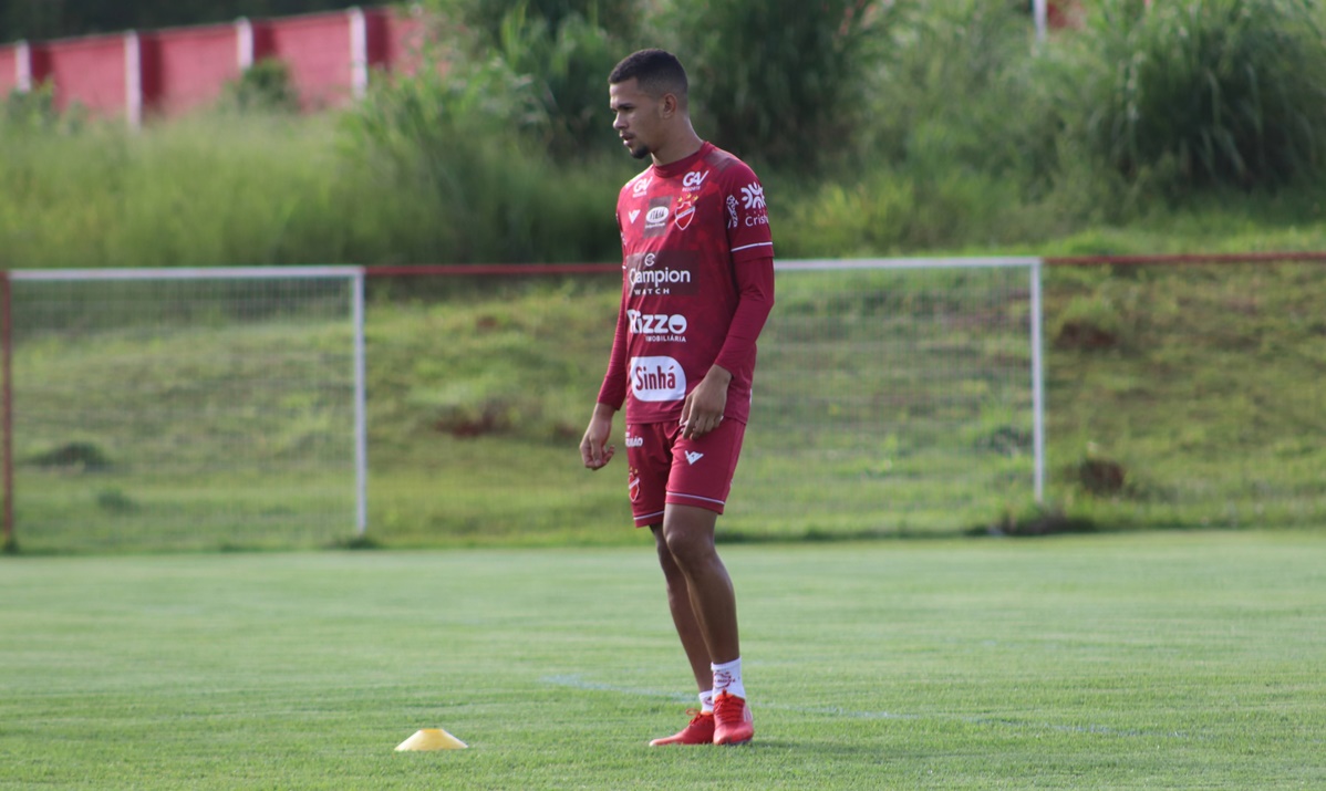 Pablo foi titular do Vila Nova nos dois últimos jogos